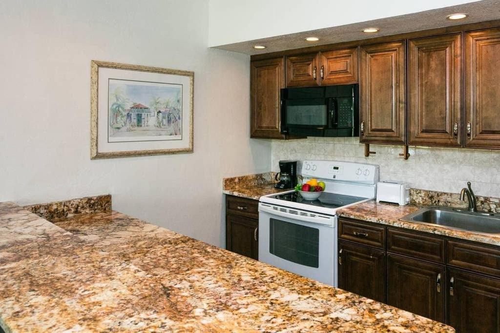 Beach Living At Island Pine Villas George Town Exteriér fotografie