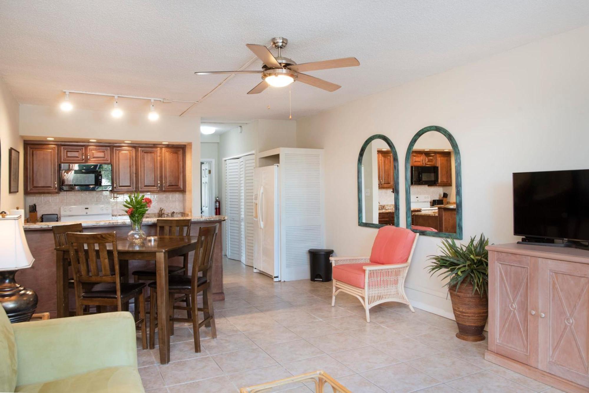Beach Living At Island Pine Villas George Town Exteriér fotografie